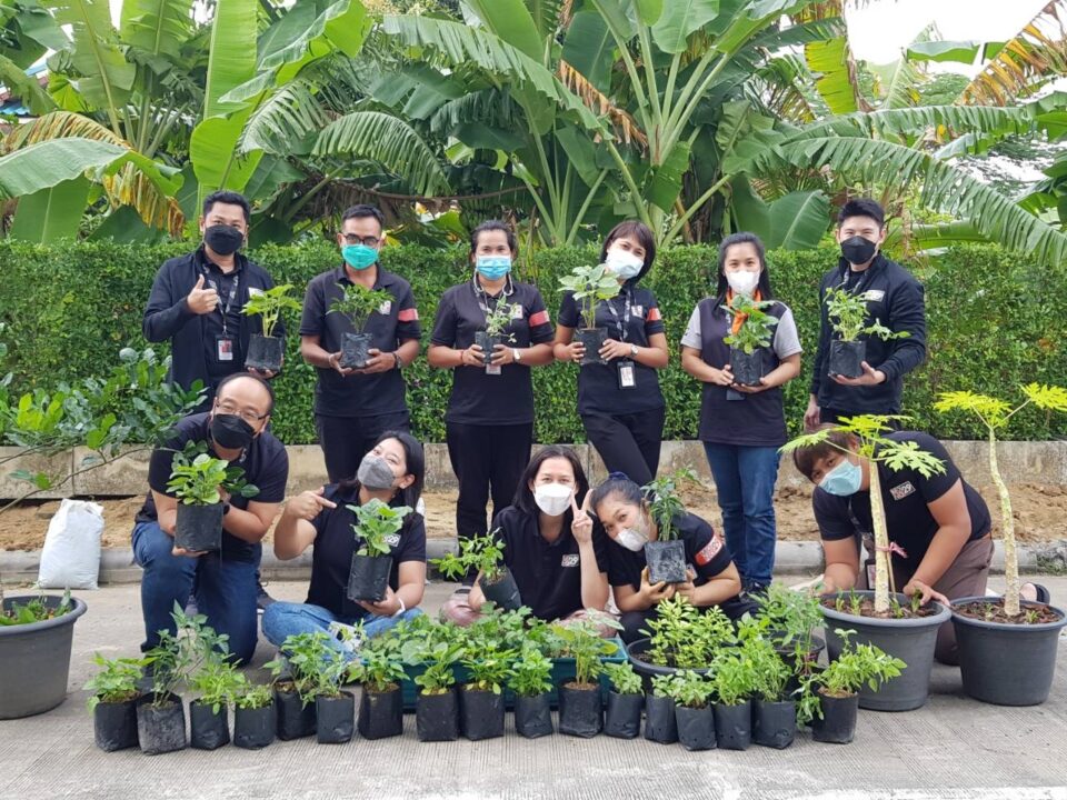 MONO NEXT HELD TREE AND VEGETABLE PLANTING ACTIVITY